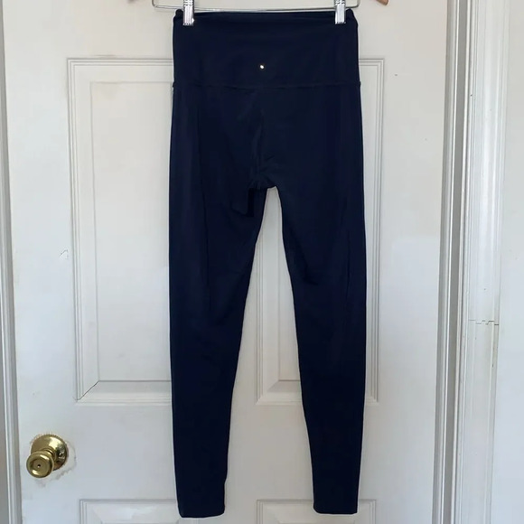 Beyond Yoga Ankle Length Leggings - Picture 2 of 5